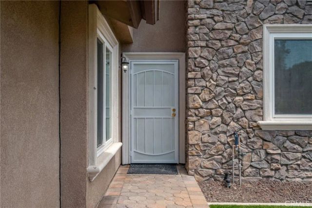 32 Rising Hill Road, Pomona, CA 91766