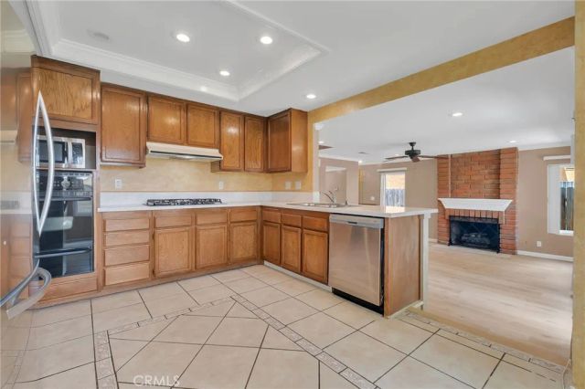 32 Rising Hill Road, Pomona, CA 91766