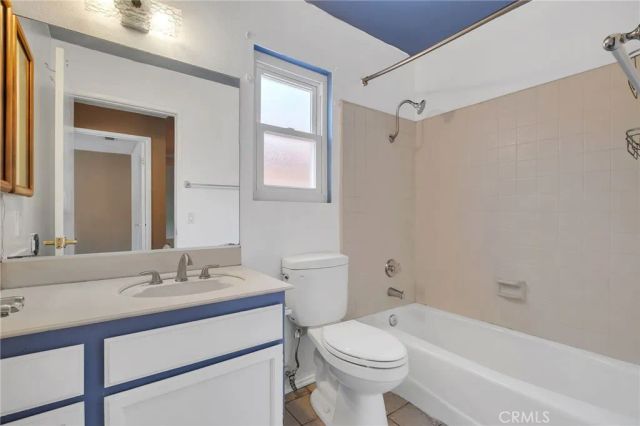 32 Rising Hill Road, Pomona, CA 91766