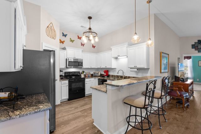 141 Ella Kinley Cir Unit 402, Myrtle Beach, SC 29588