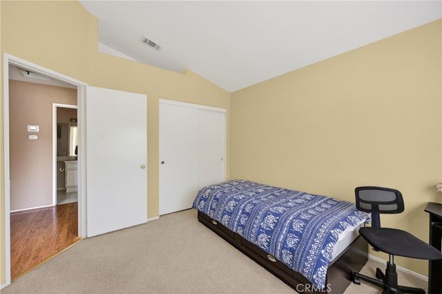 1066 Mill Iron Way, San Jacinto, CA 92583