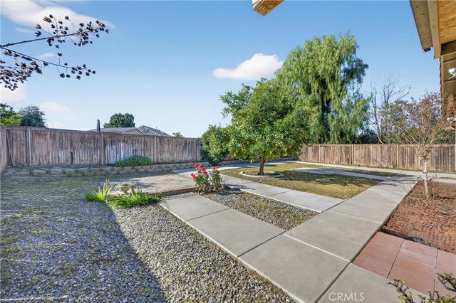 1066 Mill Iron Way, San Jacinto, CA 92583