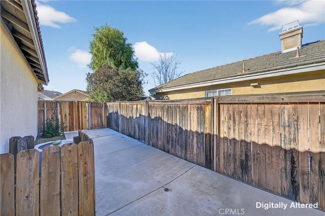 1066 Mill Iron Way, San Jacinto, CA 92583