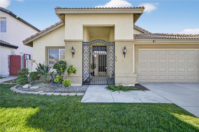 1066 Mill Iron Way, San Jacinto, CA 92583