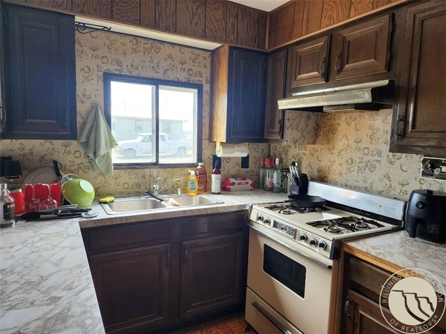 405 GARFIELD BOULEVARD, Jordan, MT 59337