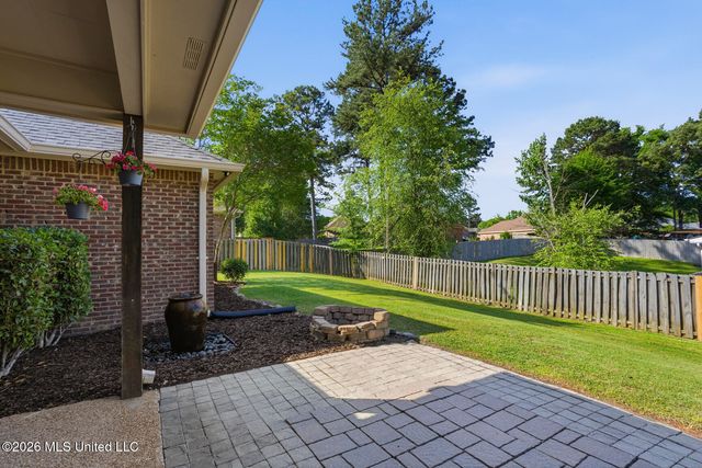 100 Summerdale Place, Brandon, MS 39047
