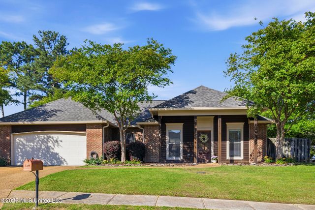 100 Summerdale Place, Brandon, MS 39047