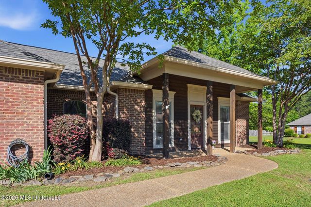100 Summerdale Place, Brandon, MS 39047