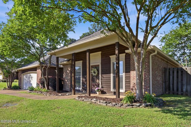 100 Summerdale Place, Brandon, MS 39047