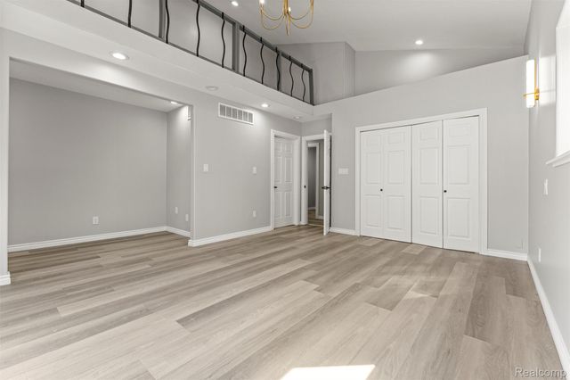 29940 Bock Street, Garden City, MI 48135