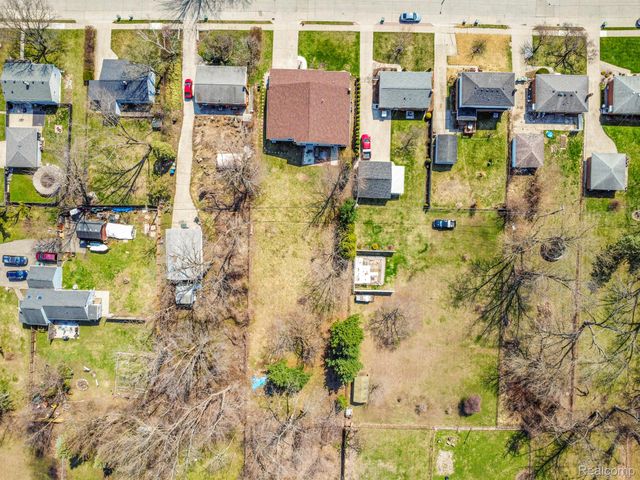 29940 Bock Street, Garden City, MI 48135