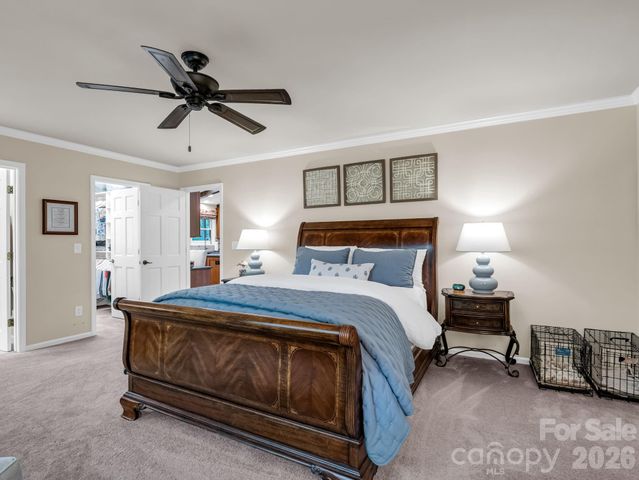 558 Middle Connestee Trail, Brevard, NC 28712