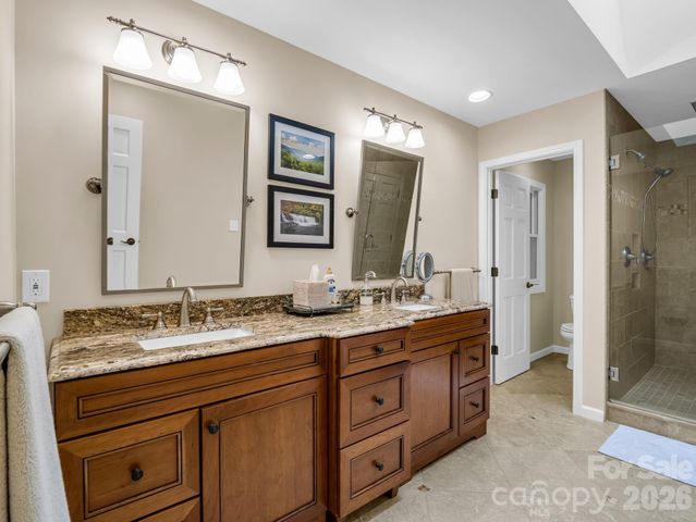 558 Middle Connestee Trail, Brevard, NC 28712