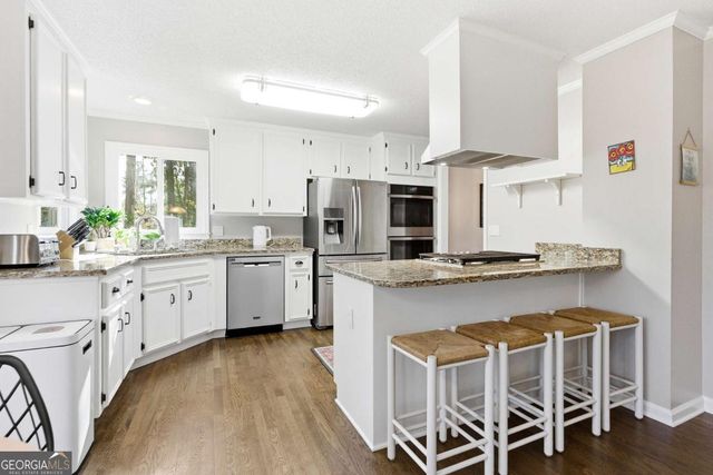 588 Norman Way NW, Kennesaw, GA 30144