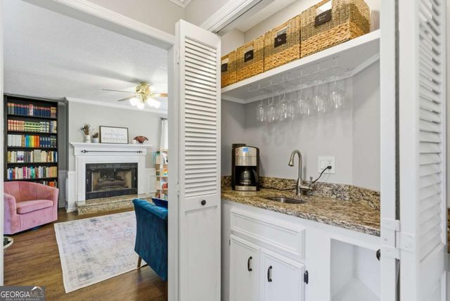 588 Norman Way NW, Kennesaw, GA 30144