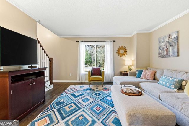 588 Norman Way NW, Kennesaw, GA 30144