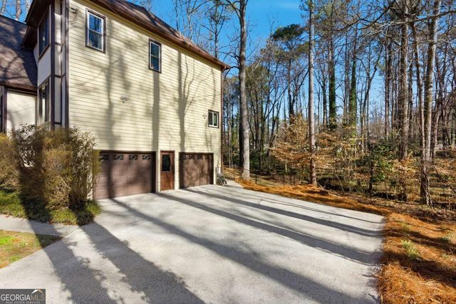 588 Norman Way NW, Kennesaw, GA 30144