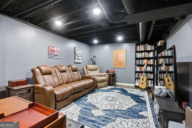 588 Norman Way NW, Kennesaw, GA 30144