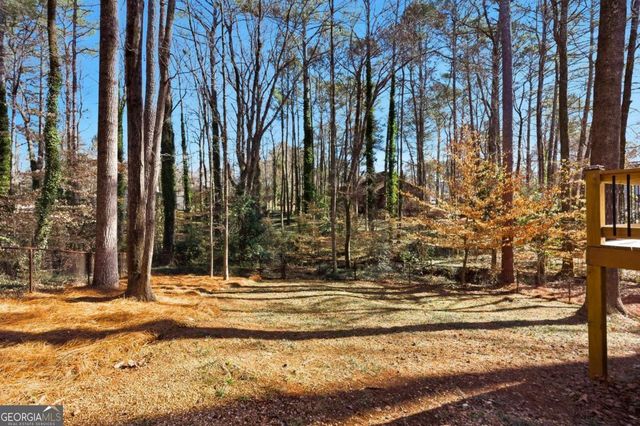 588 Norman Way NW, Kennesaw, GA 30144