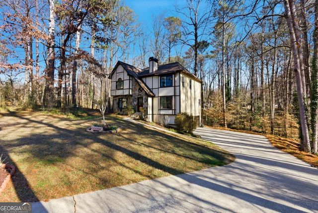 588 Norman Way NW, Kennesaw, GA 30144