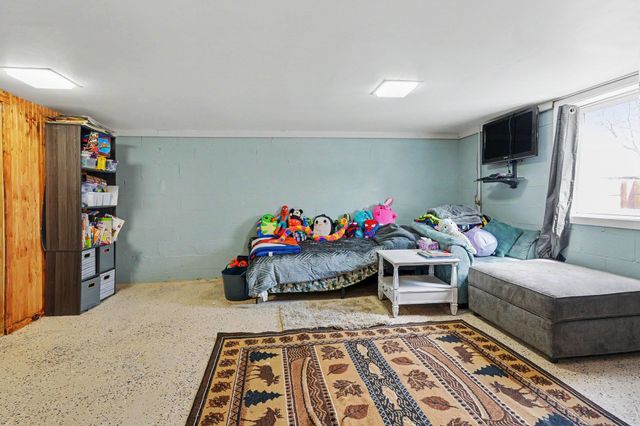 119 Chippewa Street, Kawkawlin, MI 48631