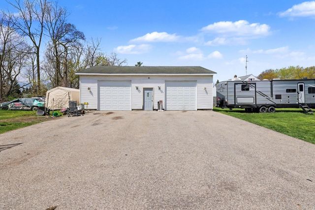 119 Chippewa Street, Kawkawlin, MI 48631