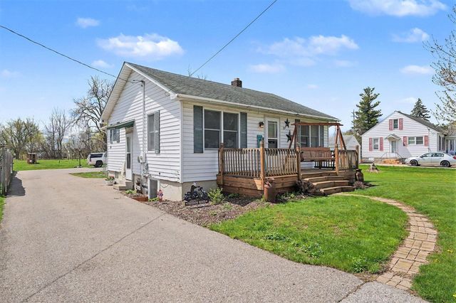 119 Chippewa Street, Kawkawlin, MI 48631