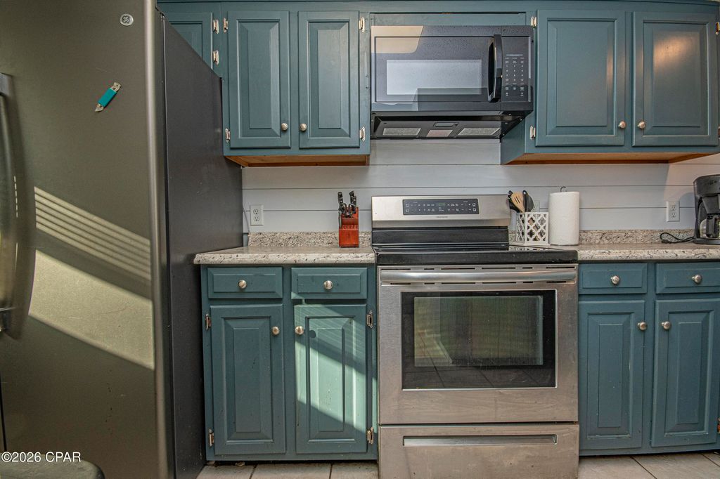 Image 17 of property listing at 7125 N Lagoon Drive D, Panama City Beach, FL 32408