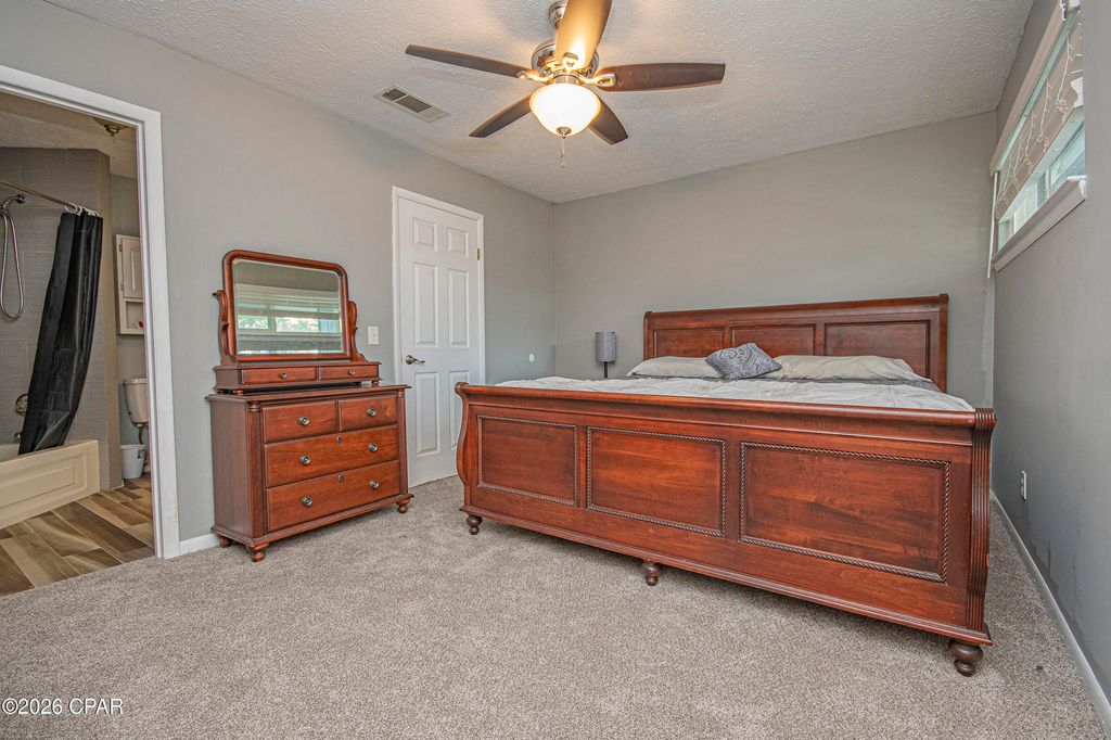 Image 29 of property listing at 7125 N Lagoon Drive D, Panama City Beach, FL 32408