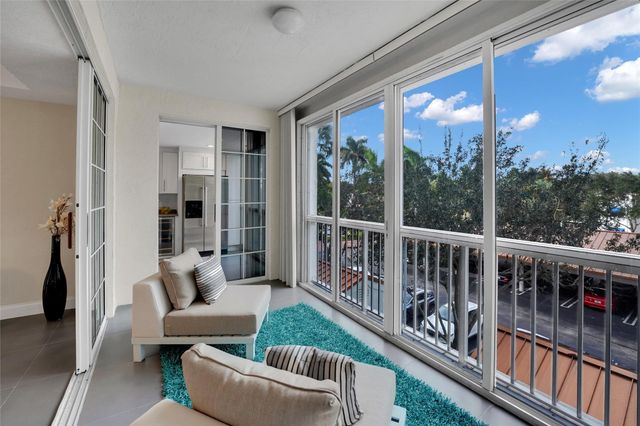 4108 W Palm Aire Drive 83B, Pompano Beach, FL 33069