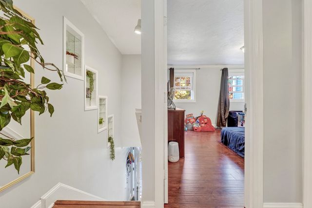 48 Arnold Ave. 48, Lowell, MA 01852