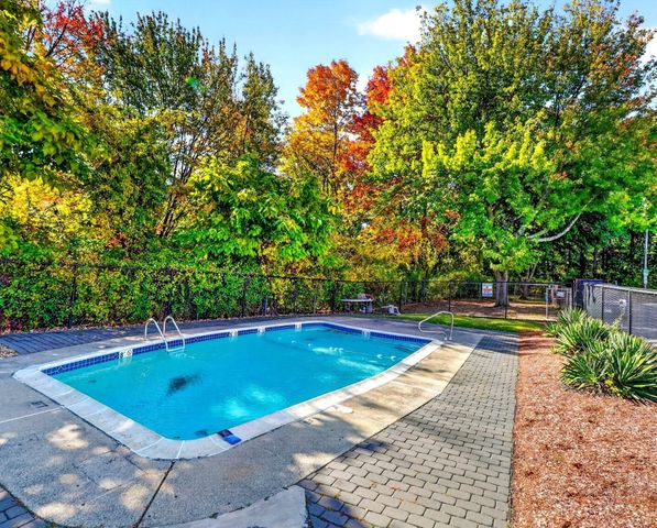 48 Arnold Ave. 48, Lowell, MA 01852