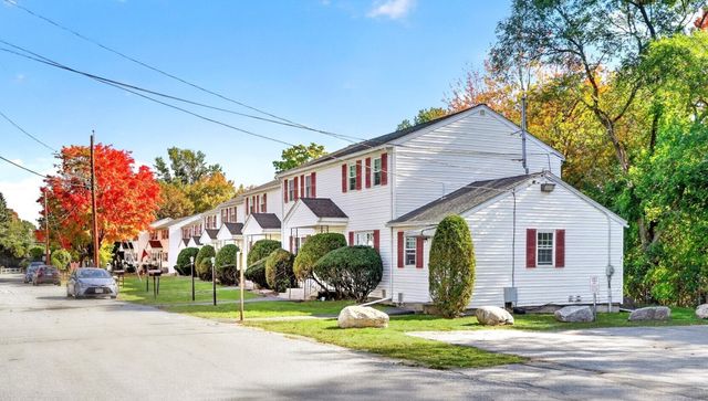 48 Arnold Ave. 48, Lowell, MA 01852