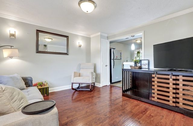 48 Arnold Ave. 48, Lowell, MA 01852