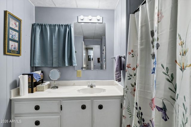 120 N VAL VISTA Drive 236, Mesa, AZ 85213