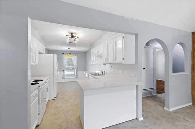 5670 Philadelphia Court, Watauga, TX 76148