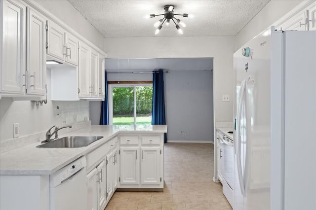 5670 Philadelphia Court, Watauga, TX 76148