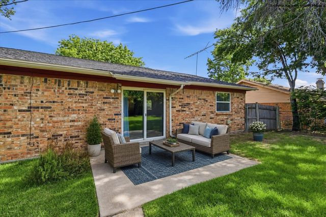 5670 Philadelphia Court, Watauga, TX 76148