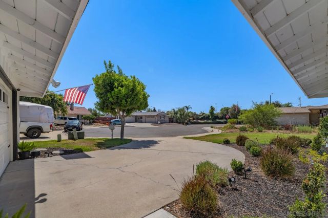 8816 Wigwam, Santee, CA 92071