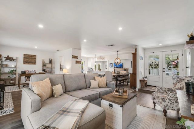 8816 Wigwam, Santee, CA 92071