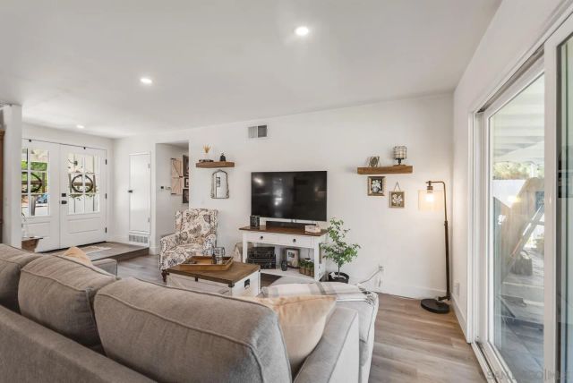 8816 Wigwam, Santee, CA 92071