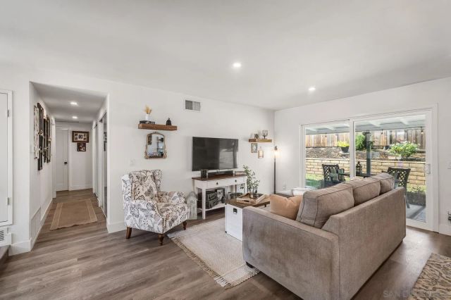 8816 Wigwam, Santee, CA 92071