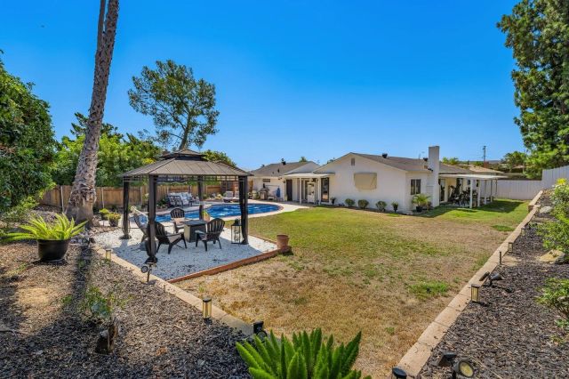 8816 Wigwam, Santee, CA 92071