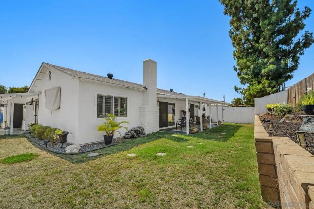 8816 Wigwam, Santee, CA 92071