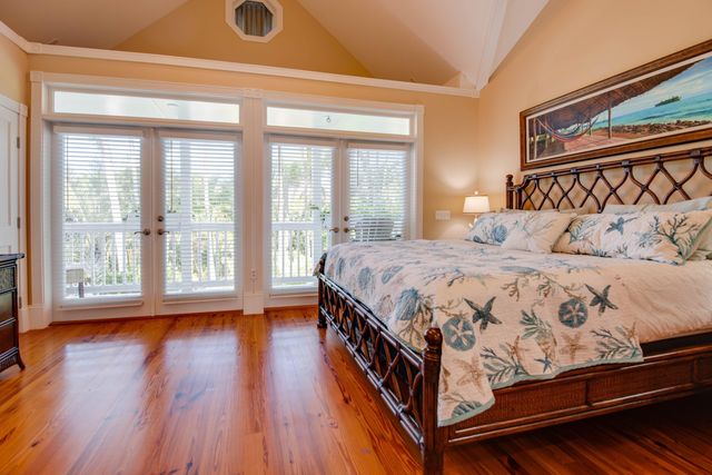 809 Washington St Apt 102, Key West, FL 33040