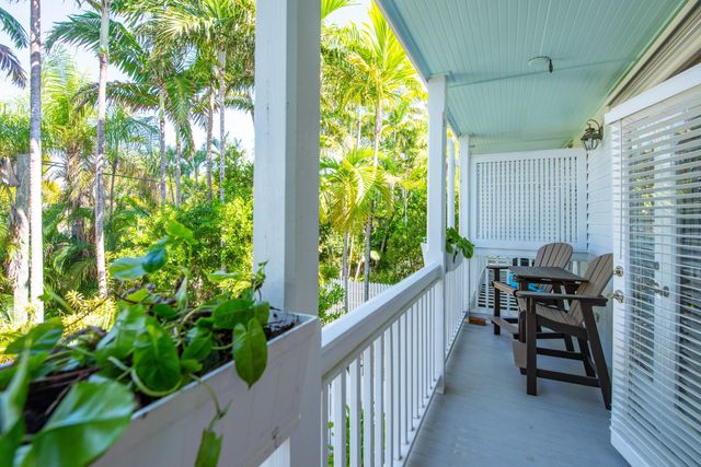 809 Washington St Apt 102, Key West, FL 33040