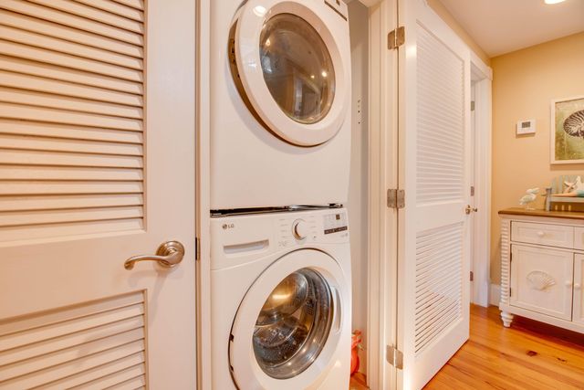 809 Washington St Apt 102, Key West, FL 33040