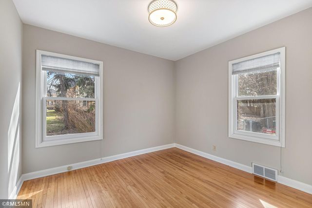 2730 France Avenue S, Saint Louis Park, MN 55416