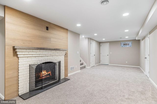 2730 France Avenue S, Saint Louis Park, MN 55416