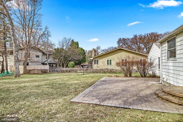 2730 France Avenue S, Saint Louis Park, MN 55416